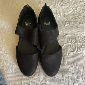 Eileen Fisher • Closed Toed Sandals